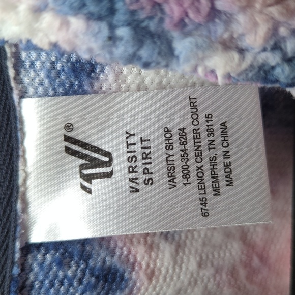 Varsity Spirit Cheer Sherpa Pullover Multicolor with Pockets Girls Size L - Picture 3 of 5